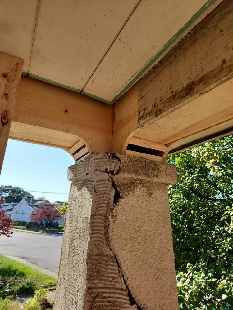 Slide of G/M Roofing & Gutter Topper