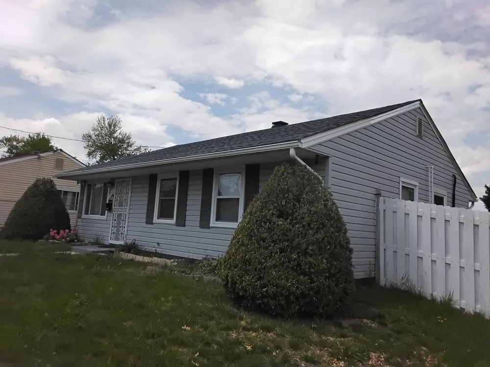 Slide of GMG Home Exterior