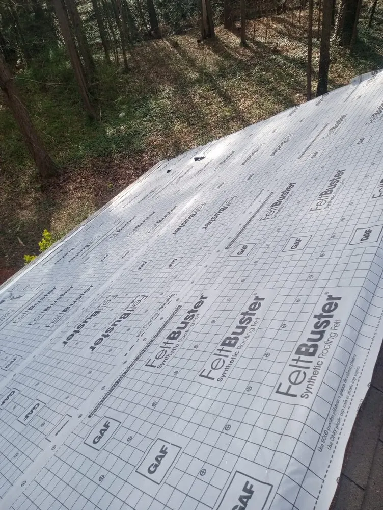 Slide of G&N Roofing