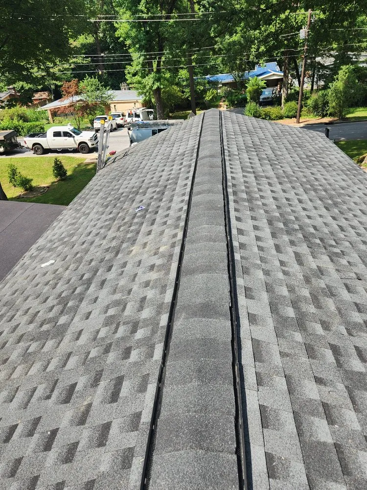 Slide of G&N Roofing