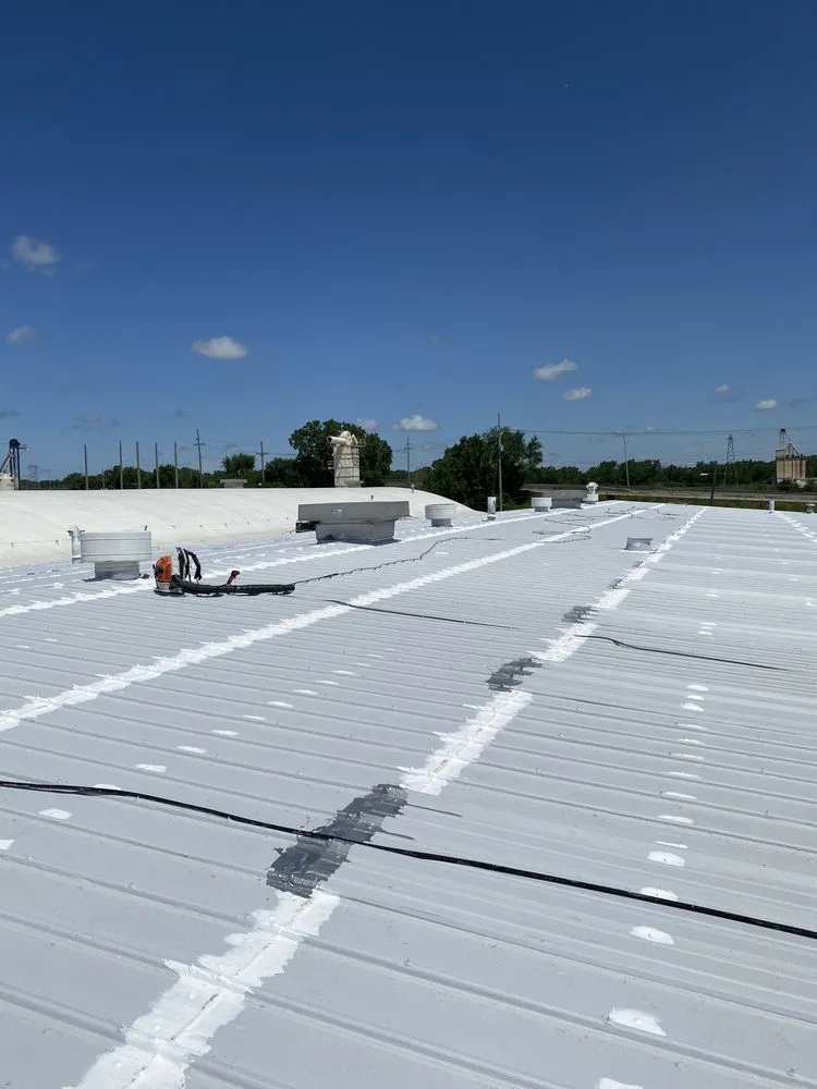 Slide of Gnak Services