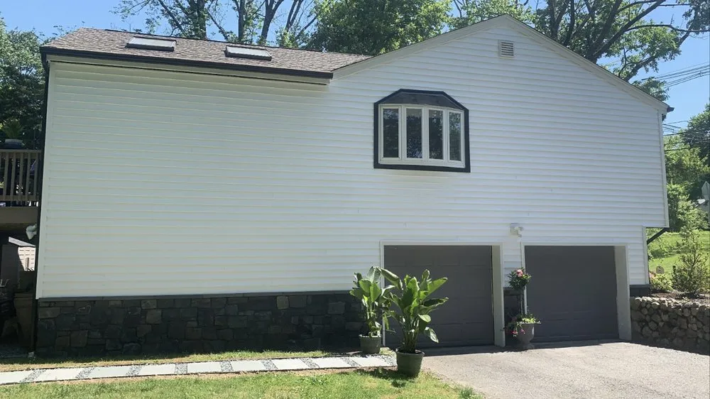 Slide of GNC General Construction