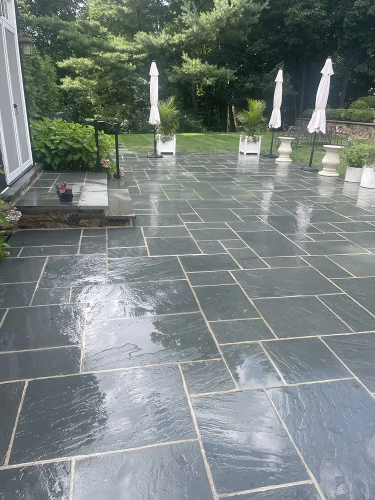 Slide of GNC General Construction