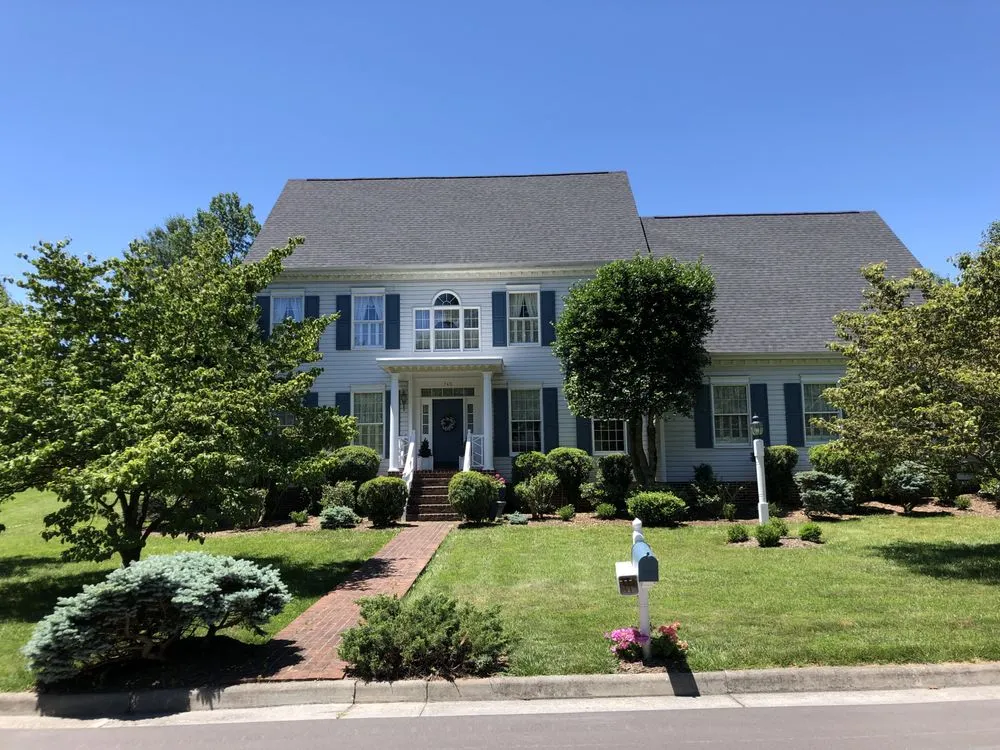 Emergency roof replacement experts serving White Post, VA - GNS Roofing Of Winchester