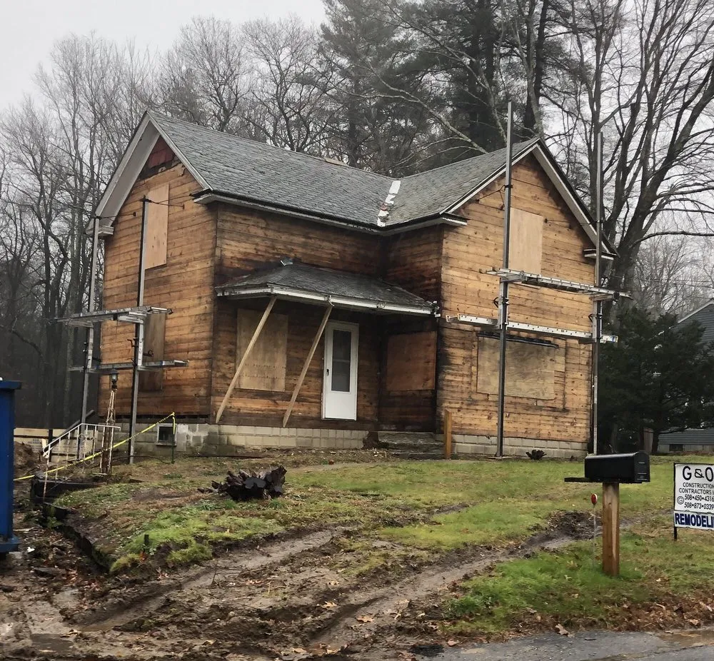 Slide of G&O Construction & Roofing