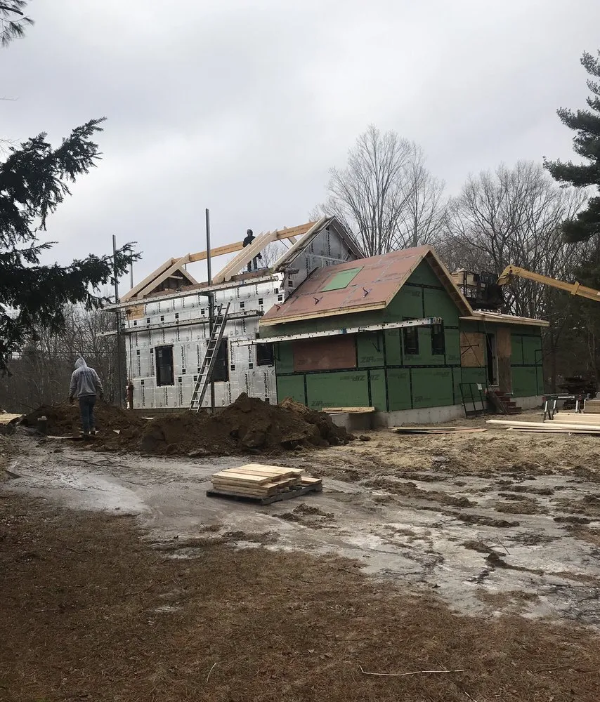 Slide of G&O Construction & Roofing