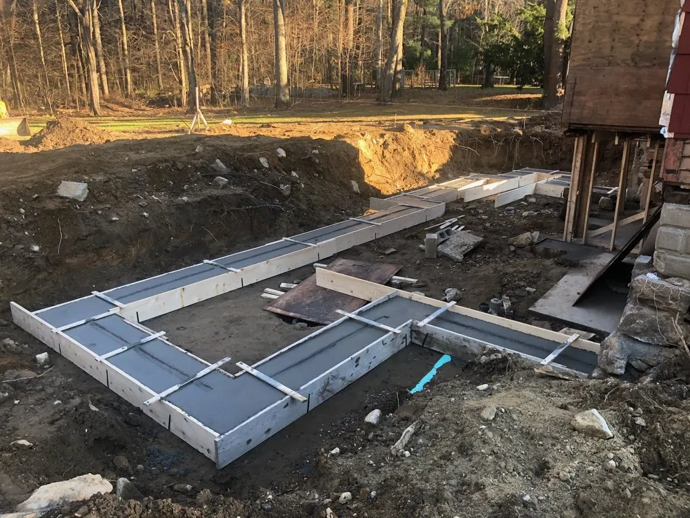 Slide of G&O Construction & Roofing