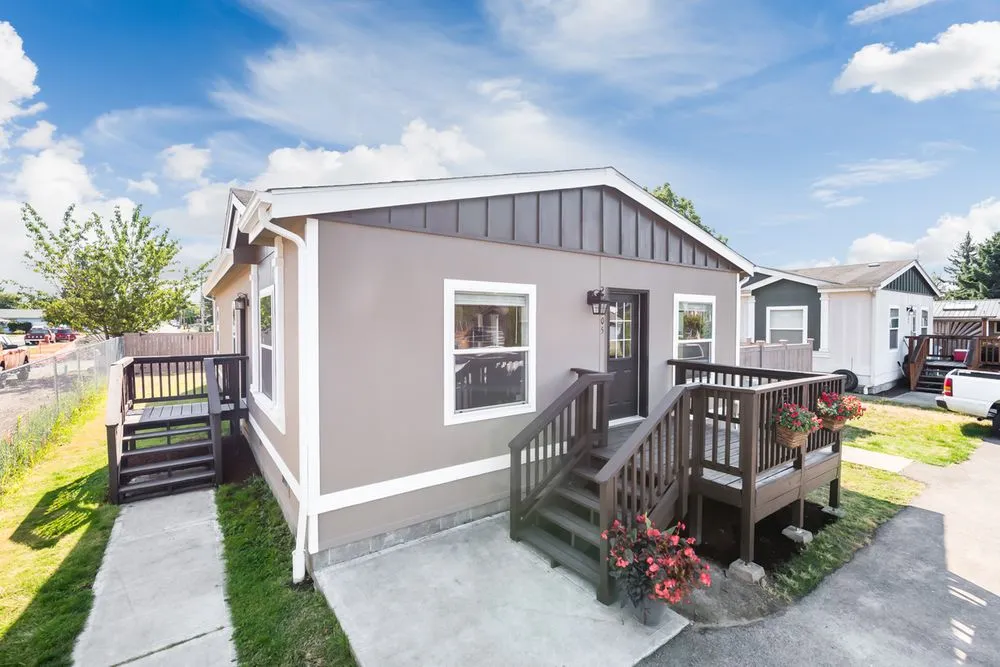 Slide of Go Excel Construction