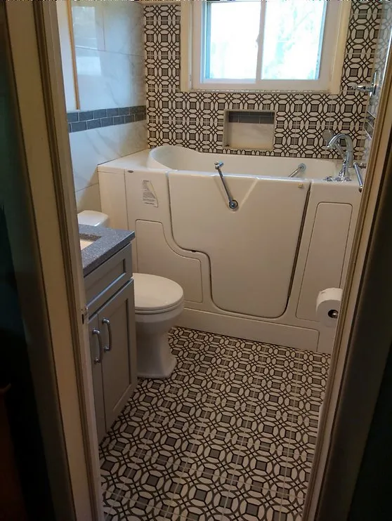 Slide of Go Hamm Construction