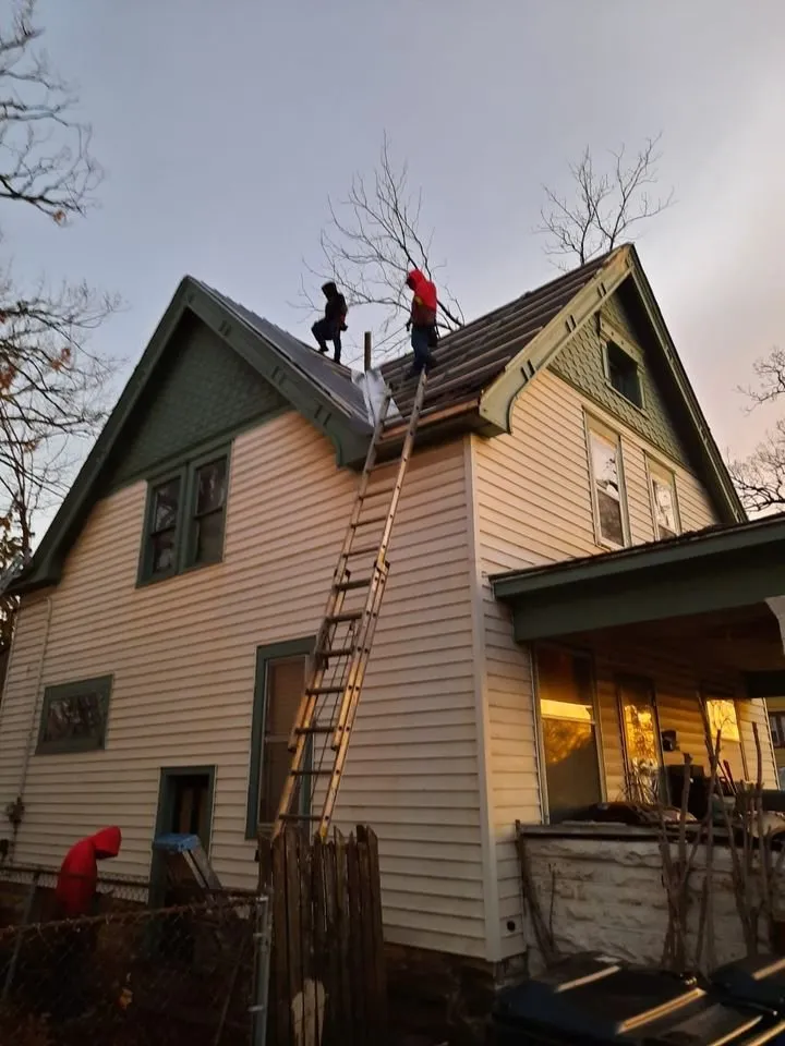 Slide of Godinez Construction