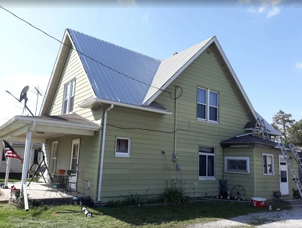 Slide of Godinez Construction