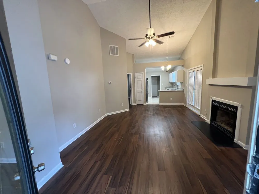 Slide of Godon Construction