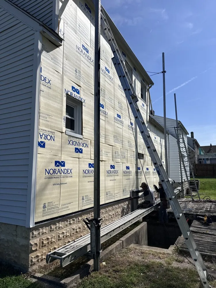 Slide of Godoy Design & Construction