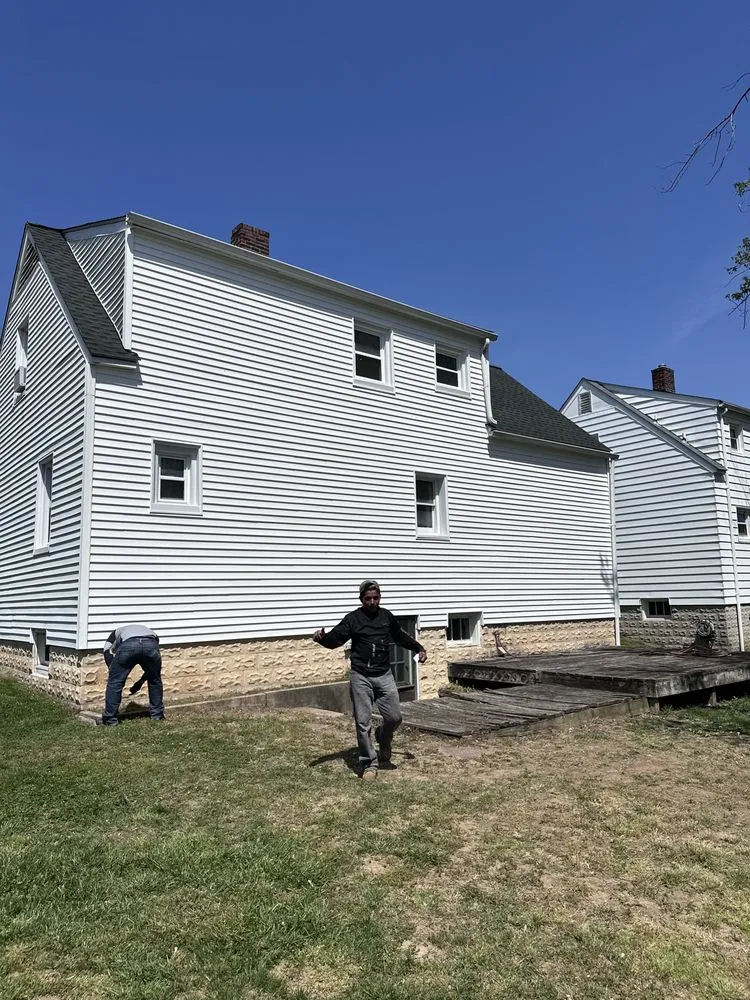 Slide of Godoy Design & Construction