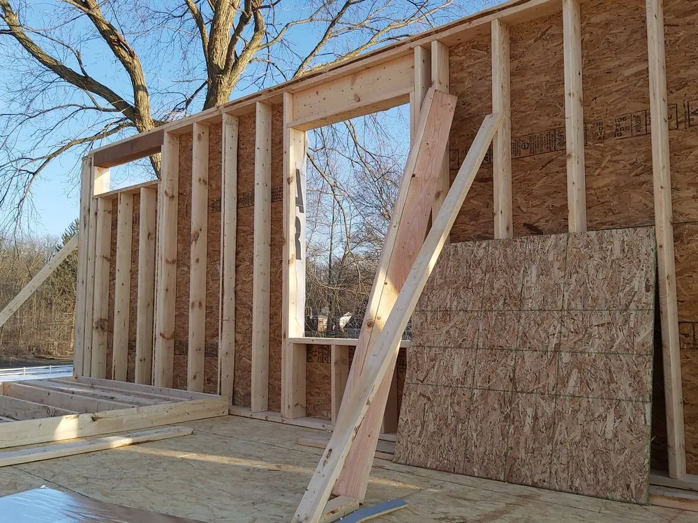 Slide of Goedert Builders