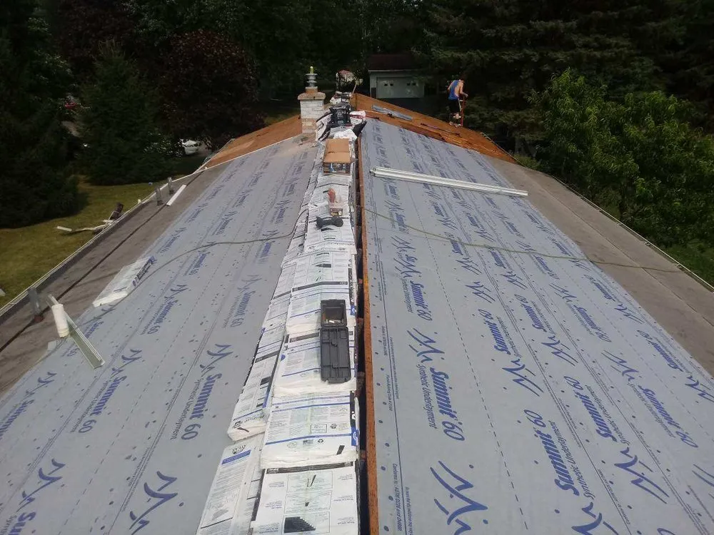 Slide of Goedert Builders