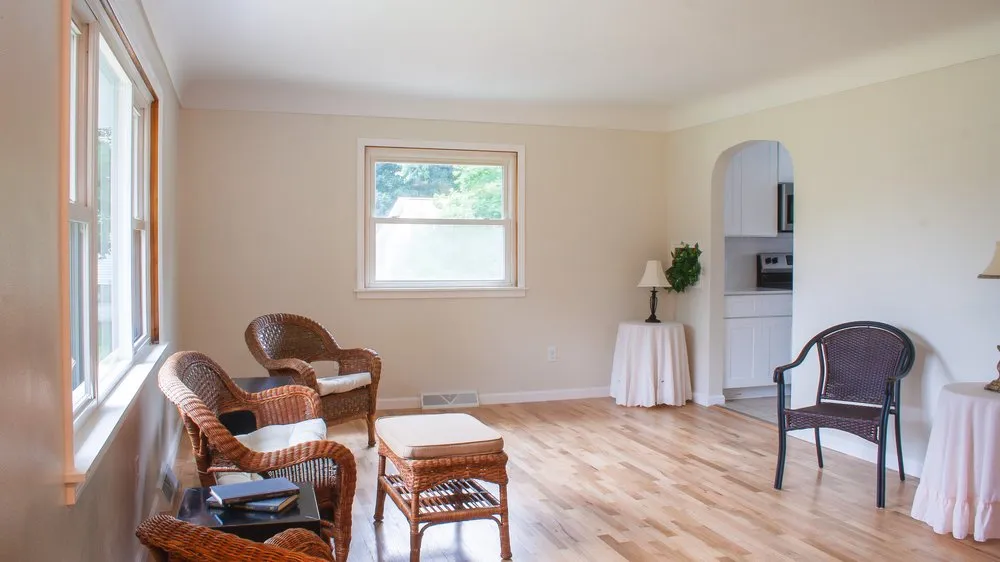 Slide of Goedert Builders