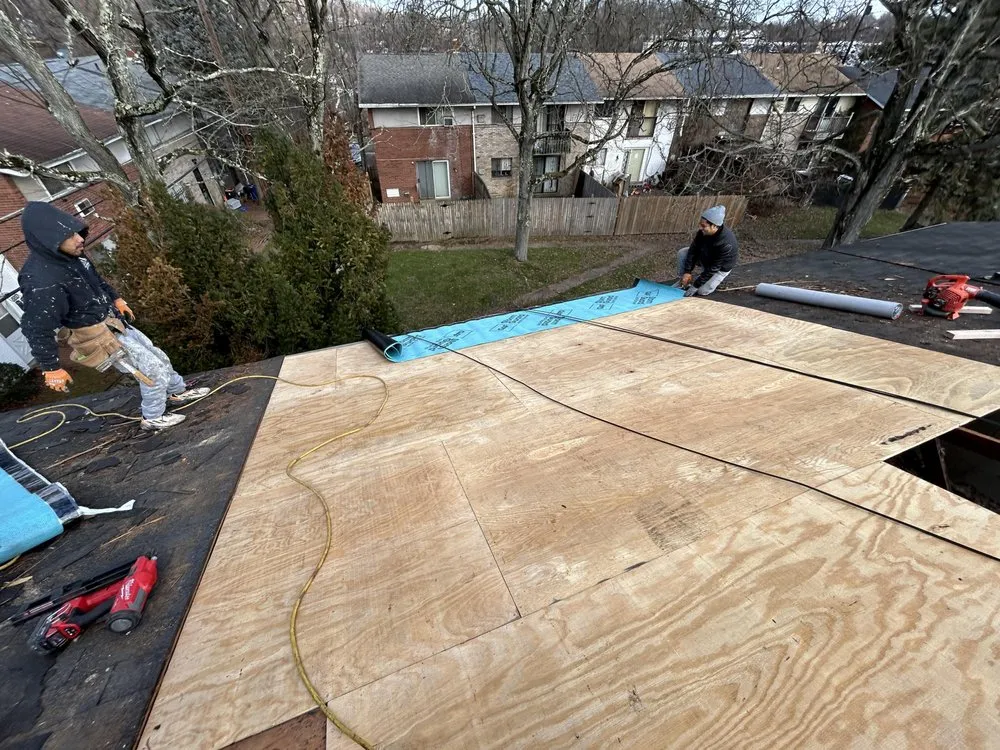 Slide of GOL Roofing And Demolition