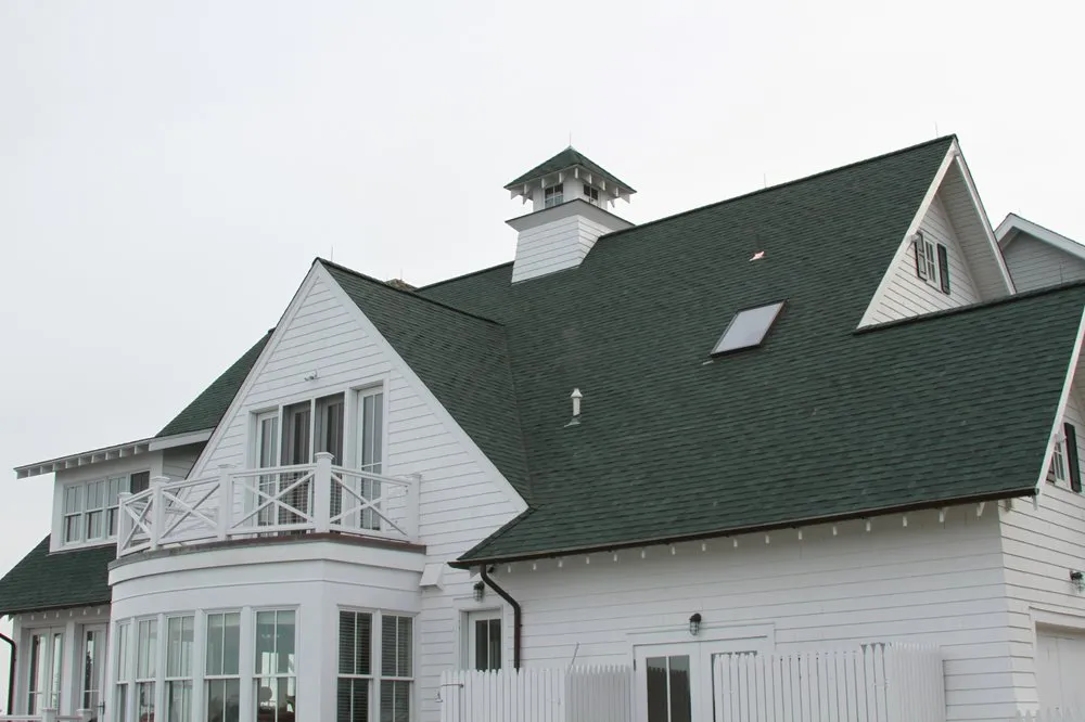 Slide of Gold Coast Roofing