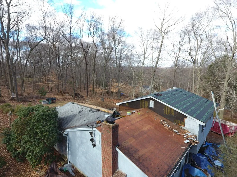 Slide of Gold Coast Roofing