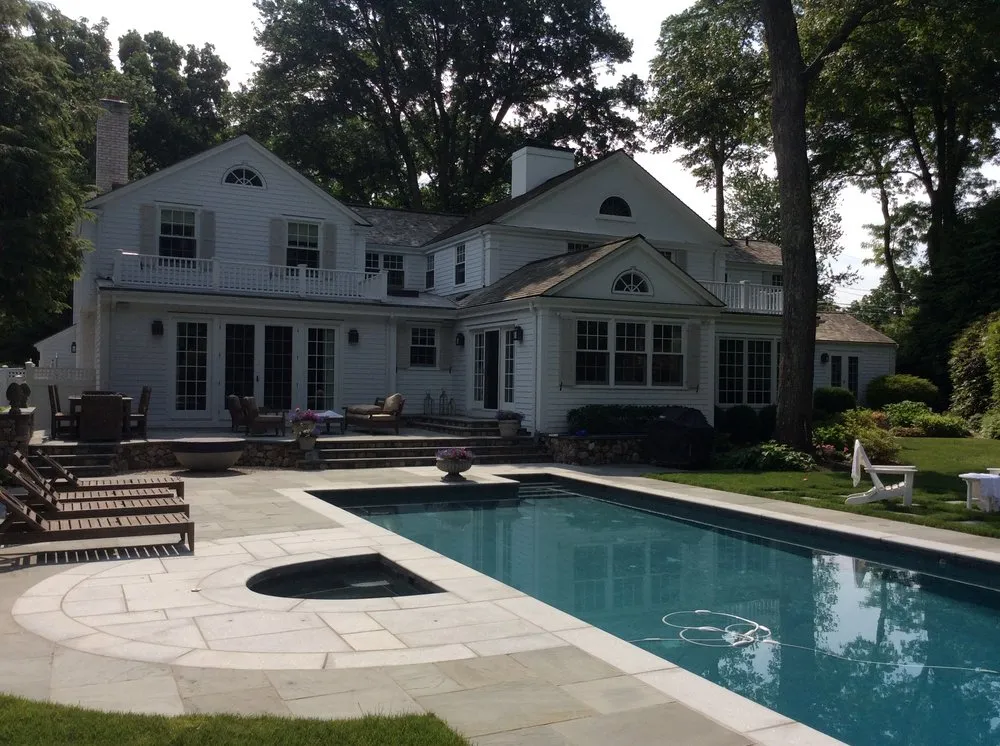 Slide of Gold Coast Roofing