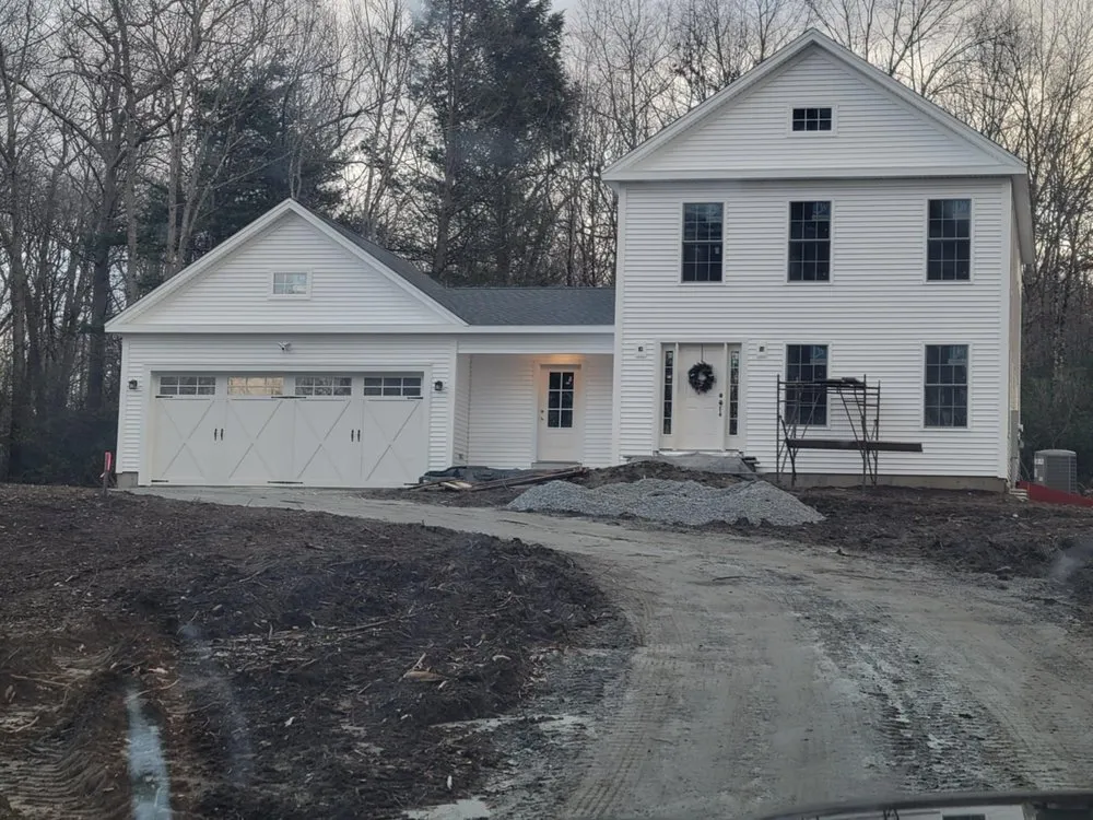 Slide of Gold Hammer Builders and Son