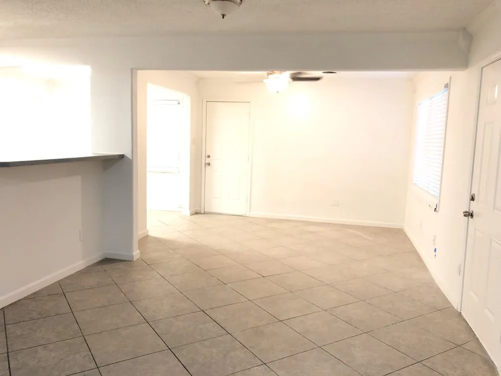 Slide of Gold Hammer Renovations