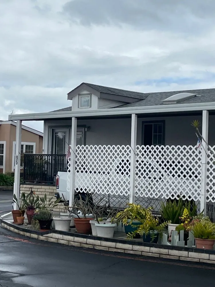 Slide of Gold Home Services