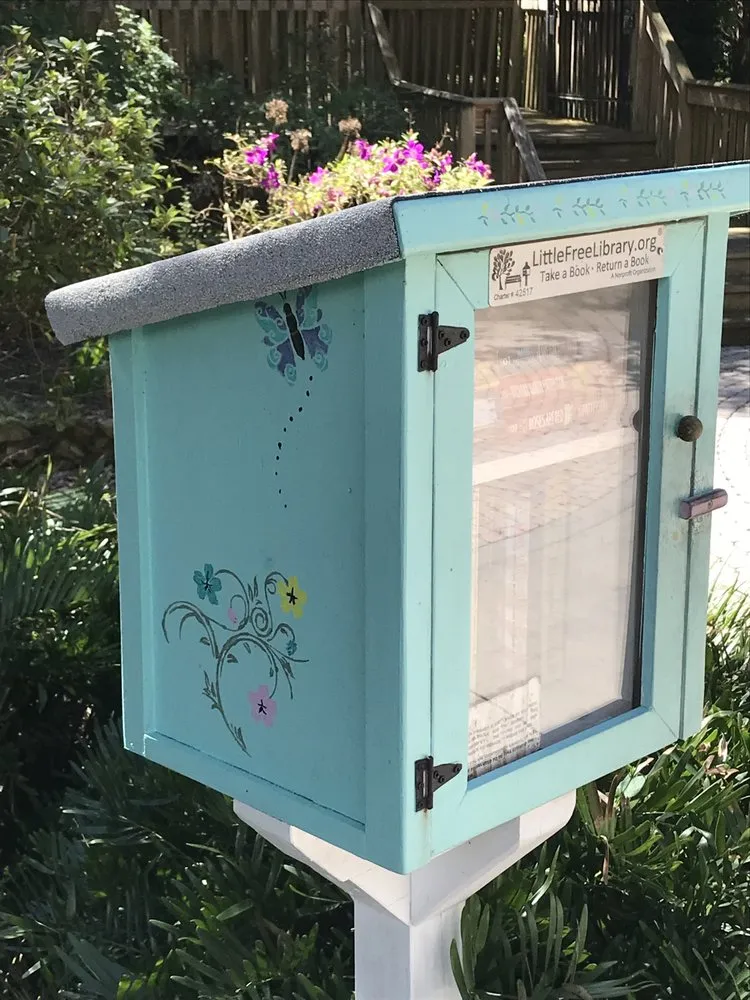 Slide of Gold Key Roofing