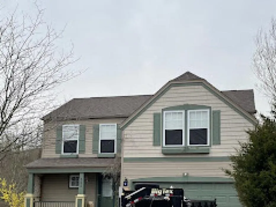 Slide of Gold Peak Roofing