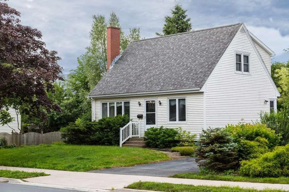 Slide of Gold Peak Roofing