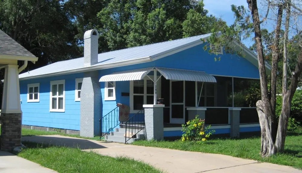 Slide of Gold Seal Roofing