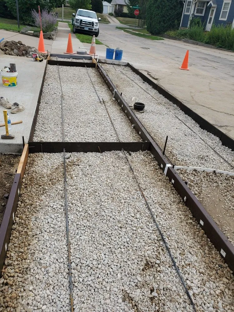 Slide of Gold Star Construction