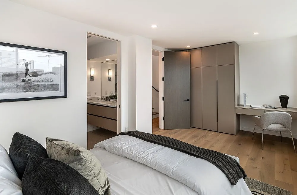 Slide of Golden Age Builders