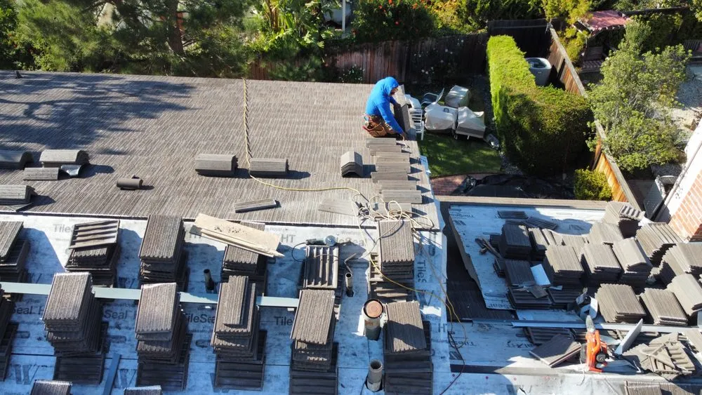 Slide of Golden Coast Roofing