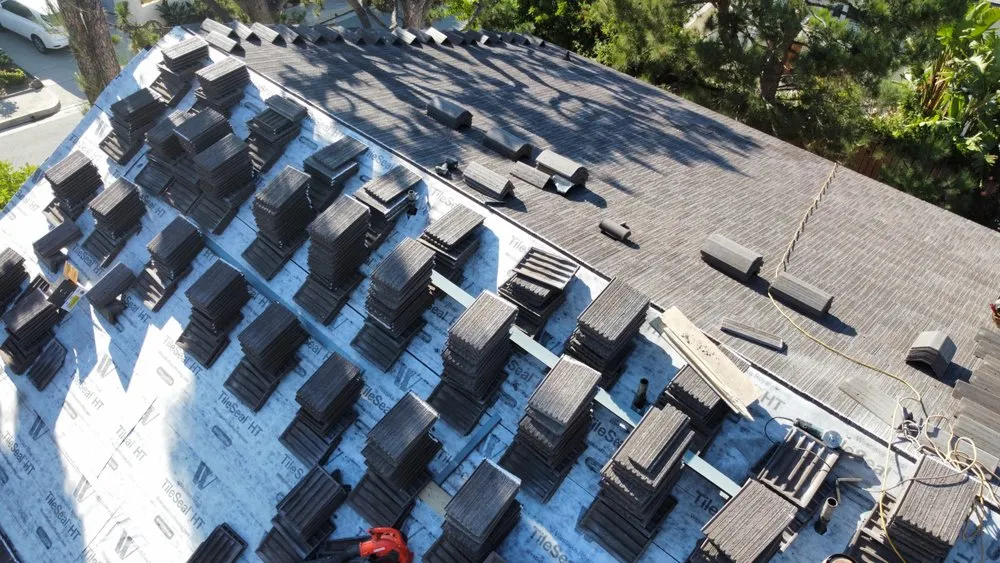 Slide of Golden Coast Roofing