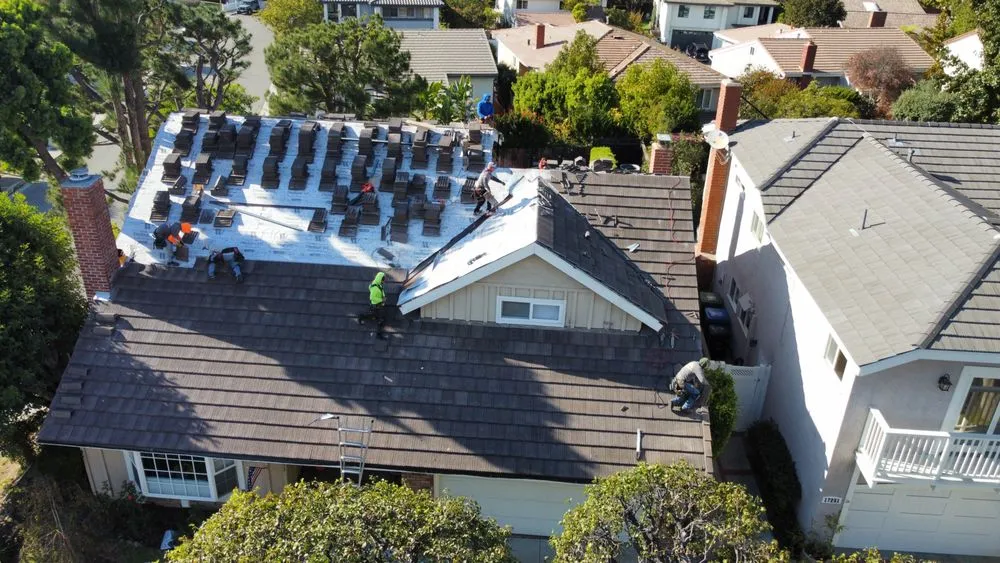 Slide of Golden Coast Roofing