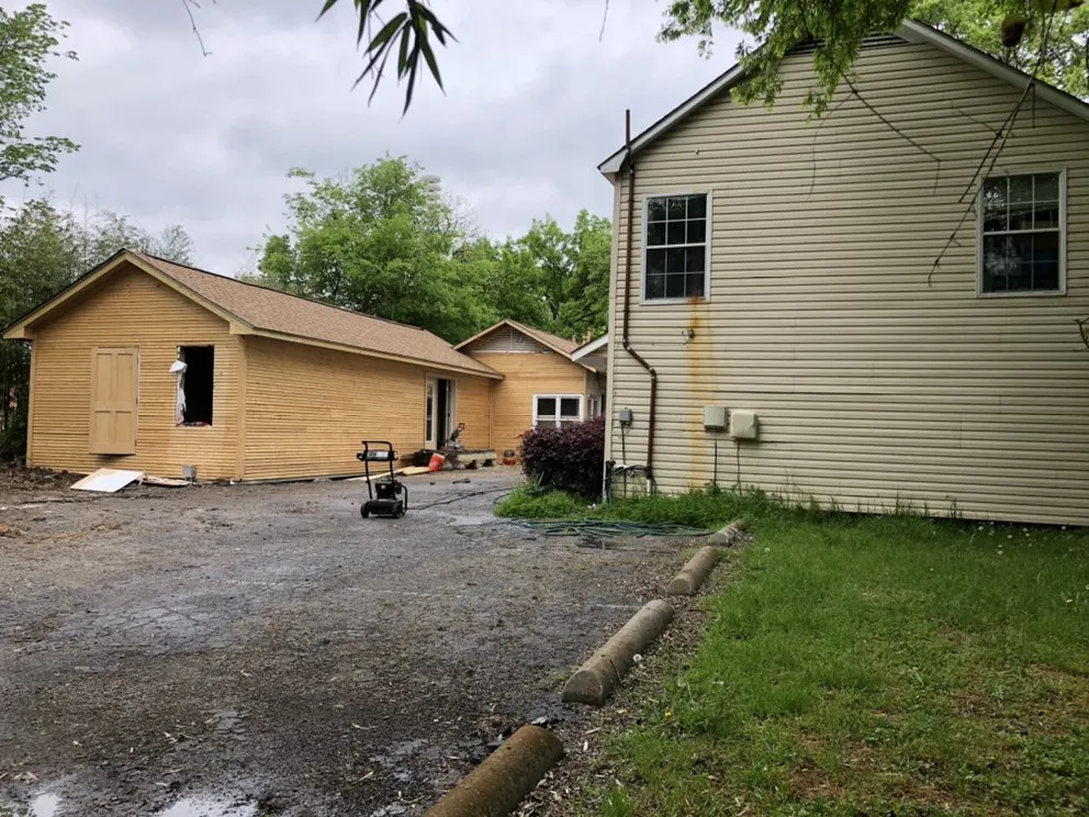 Slide of Golden Construction DFW