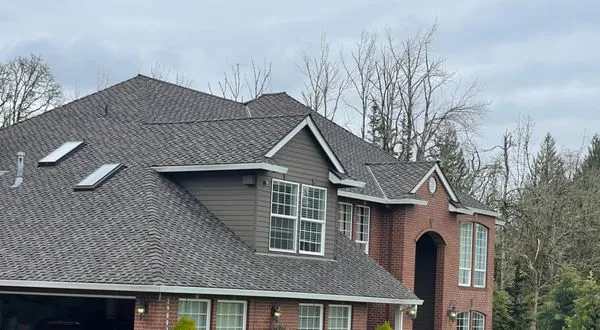 Golden Hawk General Contractor Logo