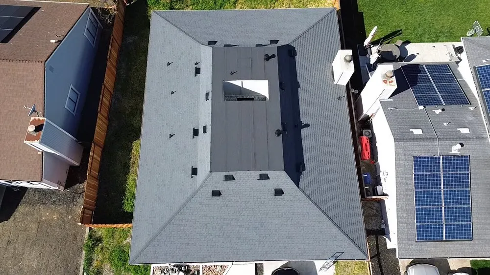 Slide of Golden Heights Roofing