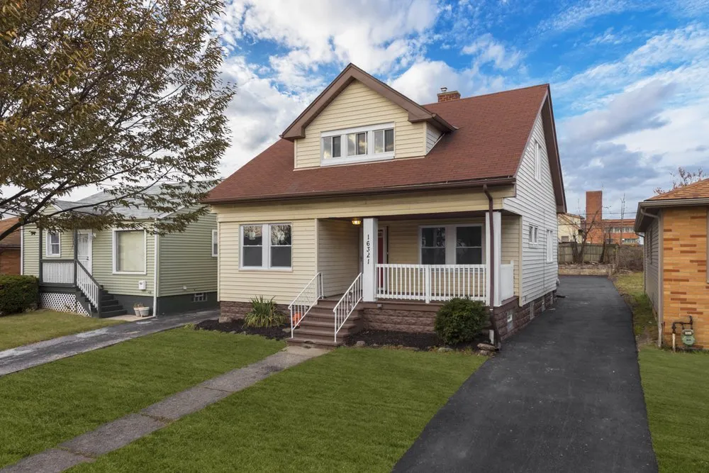 Slide of Golden Key Construction