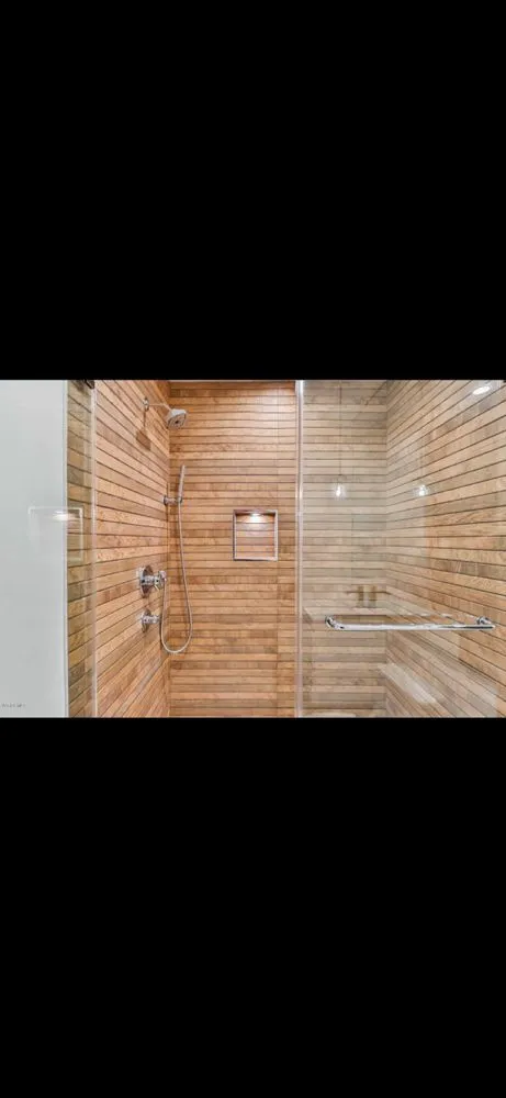 Slide of Golden Line Remodeling