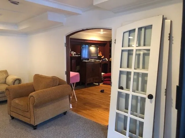 Slide of Golden Oak Renovations