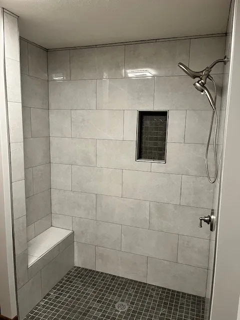 Slide of Golden Oak Renovations