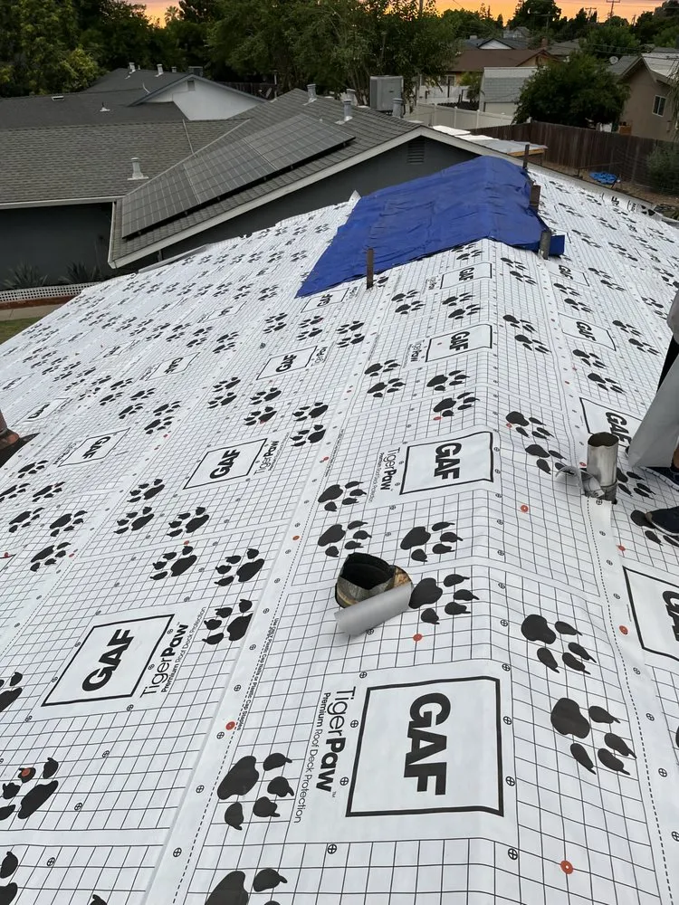 Slide of Golden Star Roofing & Solar