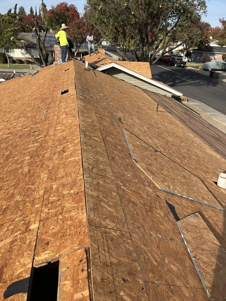 Slide of Golden Star Roofing & Solar