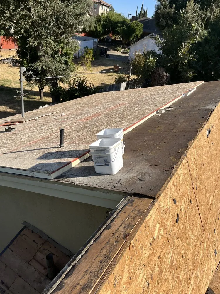 Slide of Golden Star Roofing & Solar