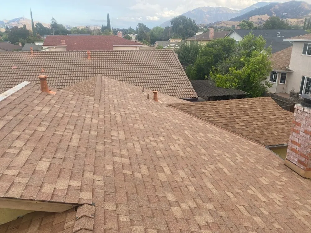 Slide of Golden State Roofing & Painting.