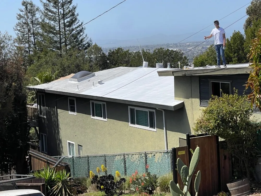 Slide of Golden State Roofing & Painting.