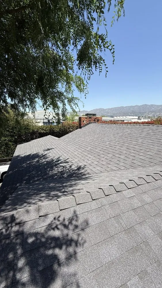 Slide of Golden Summit Roofing